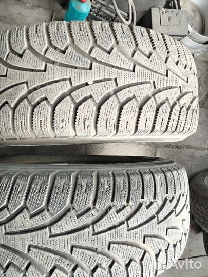 Nokian Tyres Hakkapeliitta RSi 235/60 R16 104
