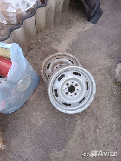 Автозапчасти