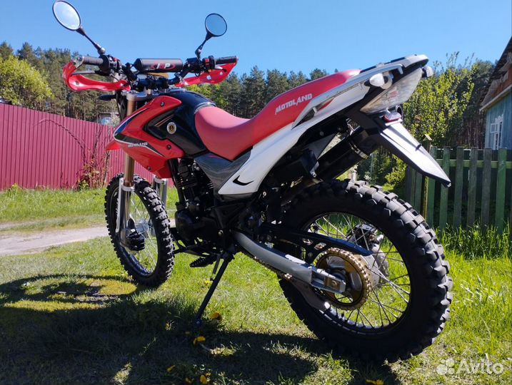 Мотоцикл эндуро Motoland XR250 Enduro