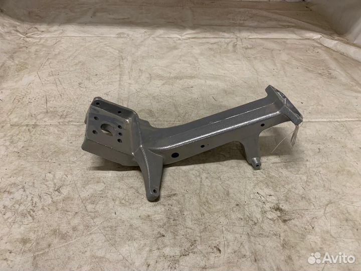 Кронштейн бампера левый renault premium volvo FE