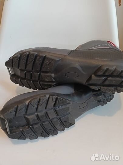 Лыжные ботинки 44 размер
