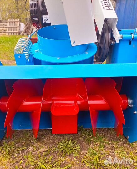 Продам снегоуборочную приставку. Нева