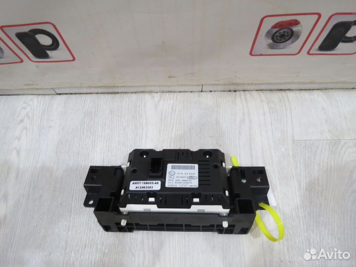 Дисплей информационный Ford Focus 3