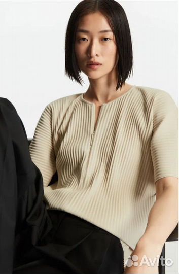 Топ плиссе COS Швеция, оригинал, новый, в наличии