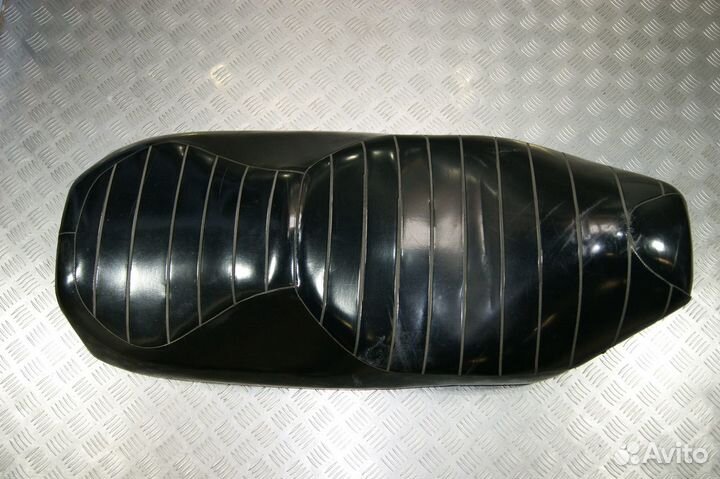 Сидение Suzuki Skywave 250, CJ43A