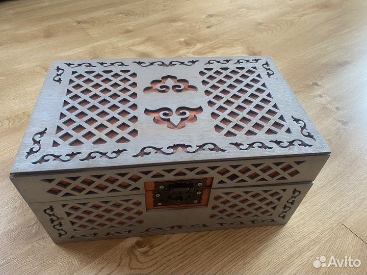 Ящик -ларец, дерево