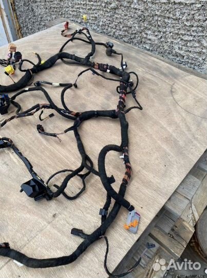 Проводка под торпедо Audi Q5 I 2.0 tfsi quattro