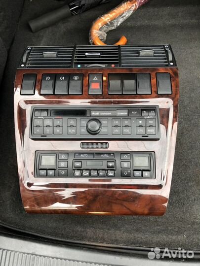 Audi панель с климатконтролем в сборе на Audi A8