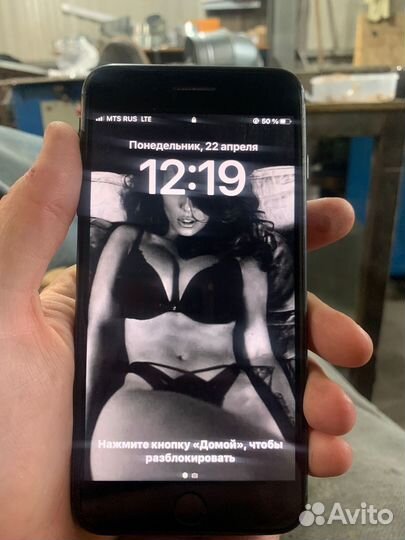 iPhone 8 Plus, 256 ГБ