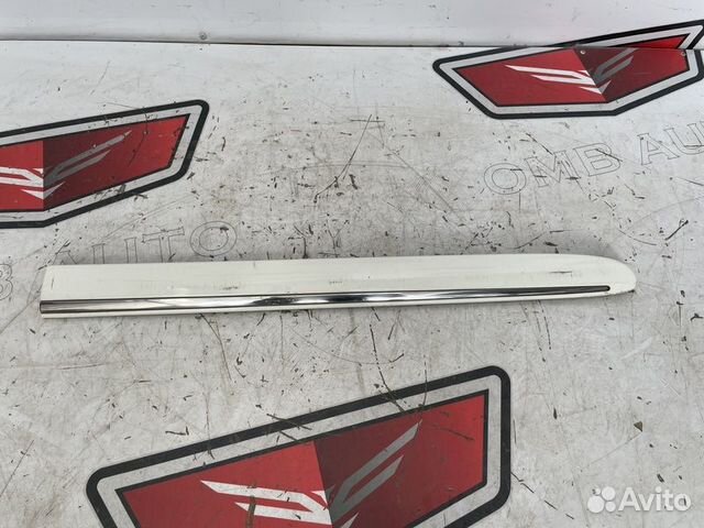 Молдинг задней правой двери Мерседес W211