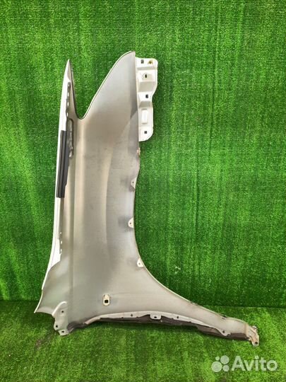 Крыло toyota harrier MCU35 (101494) контрактная