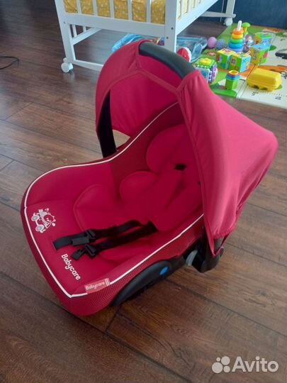 Детская автомобильная люлька переноска