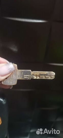 Установка замков/ремонт дверей/замена замков