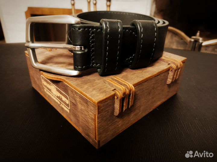 Мужской кожаный ремень