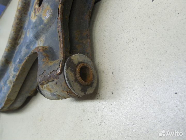 Рычаг передний нижний правый Micra (K11E) 1992-200