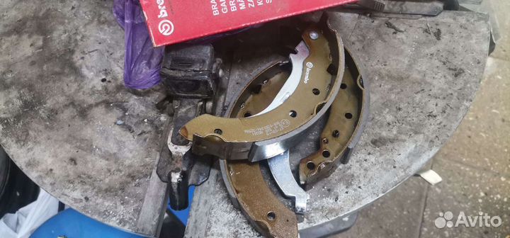 Тормозные колодки Renault, Peugeot, Citroen