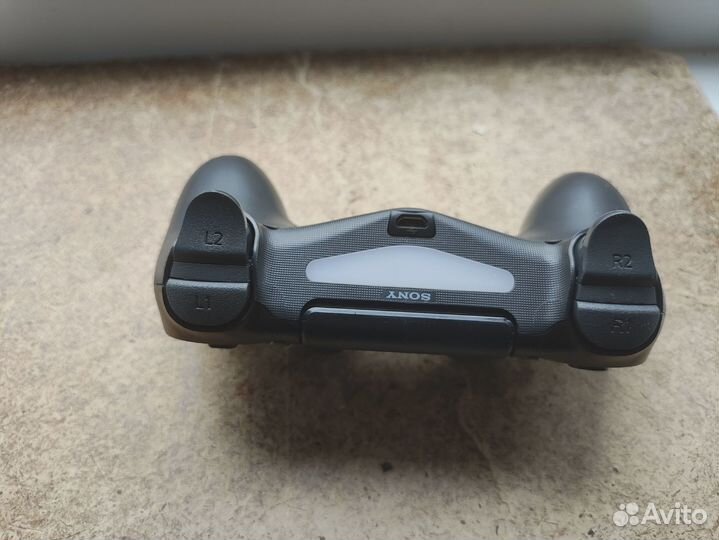 Геймпад ps4