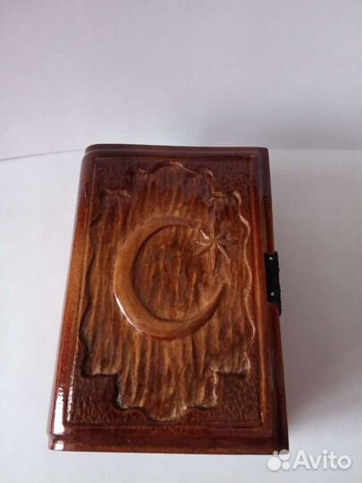 Резная шкатулка 