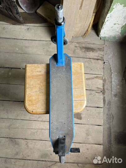 Трюковой самокат Globber GS540