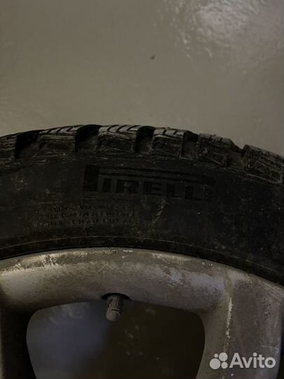 Pirelli Ice Zero 2 245/40 R18 97H