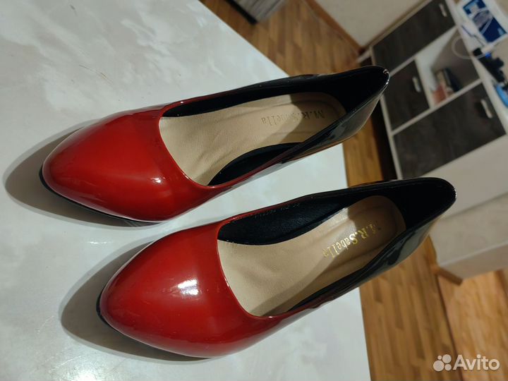 Туфли женские 38 размер