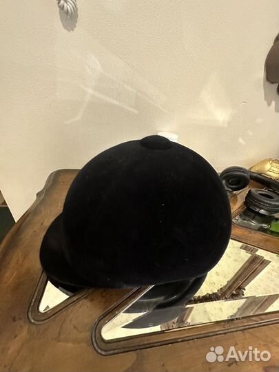 Шлем для конного спорта бархатный