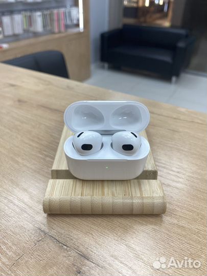 AirPods 3. Б/у