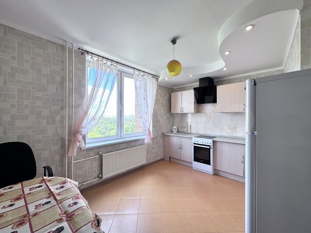 2-к. квартира, 70 м², 15/17 эт.