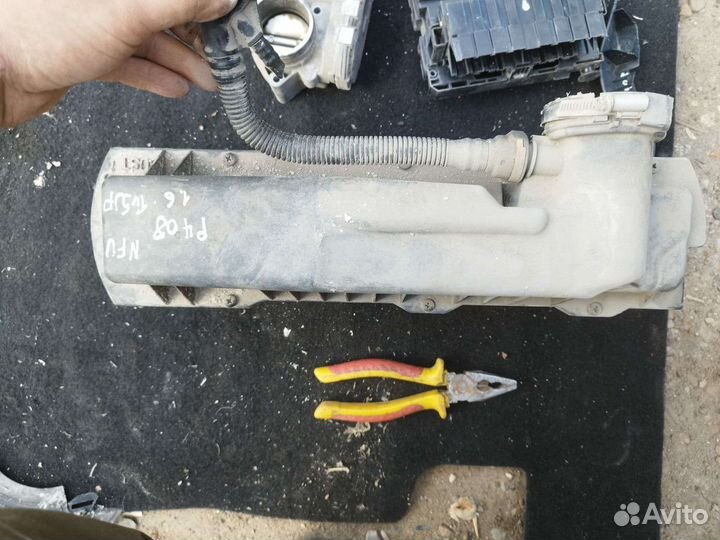 Сэ Корпус воздушного фильтра Peugeot 408 1.6