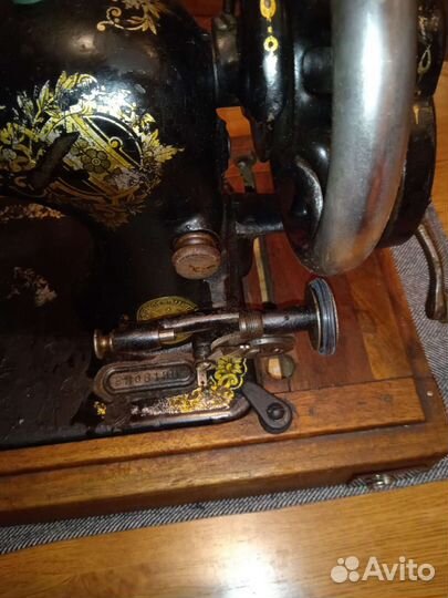 Швейная машинка зингер антикварная