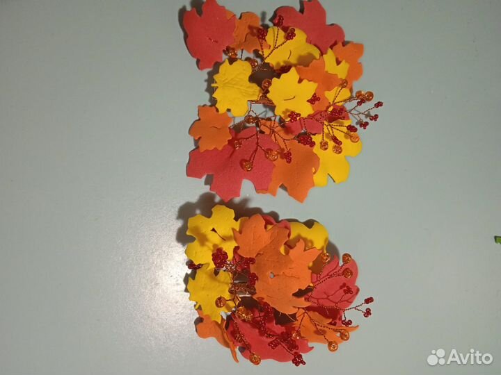 Заколка осенние листья 9 см