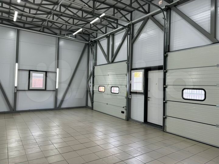 Автосервис, 200 м²