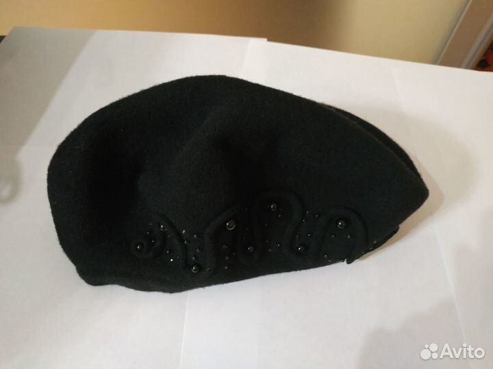 Берет женский