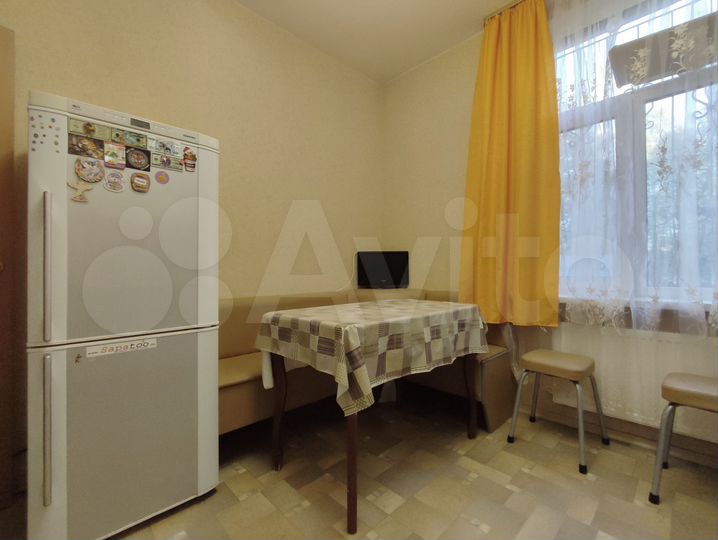 2-к. квартира, 54 м², 1/5 эт.