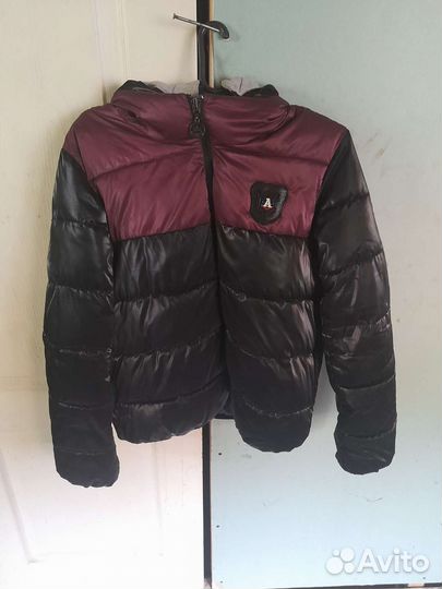 Продам куртки