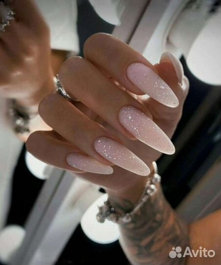 Наращивание ногтей модель