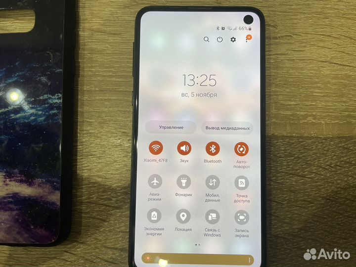 Samsung Galaxy S10e, 6/128 ГБ
