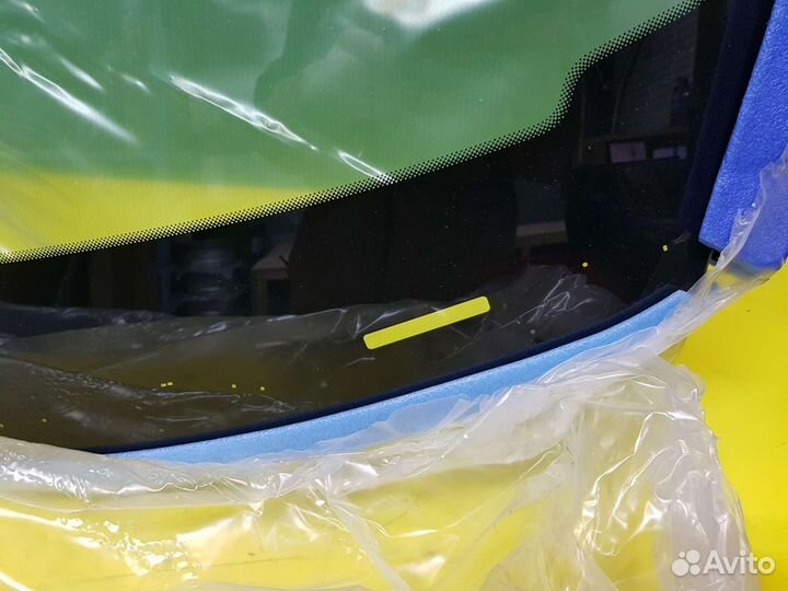 Стекло лобовое Nissan Qashqai J11 727004EA1B