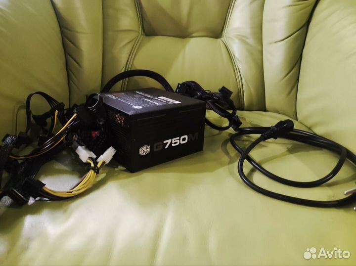 Блок питания Cooler Master G750M