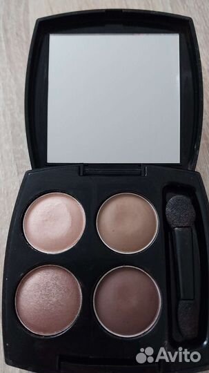 Тени для век Avon