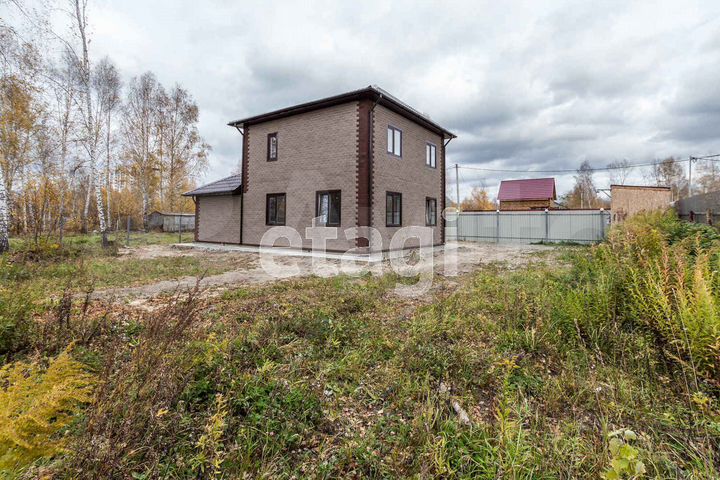 Дом 98 м² на участке 6 сот.