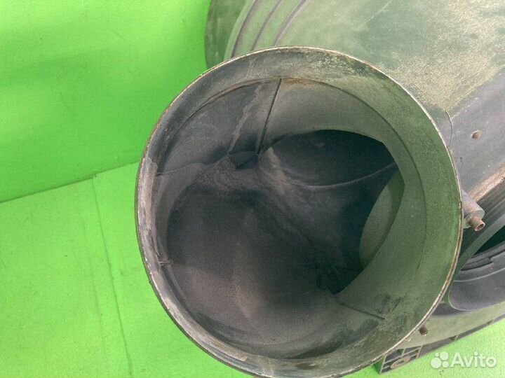 Корпус воздушного фильтра iveco stralis