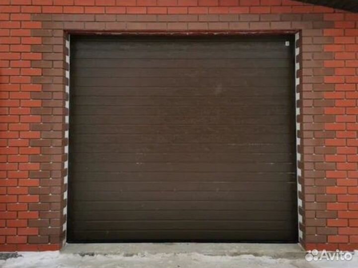 Секционные ворота для гаража
