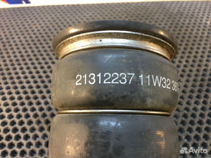 21312237 Патрубок интеркулера