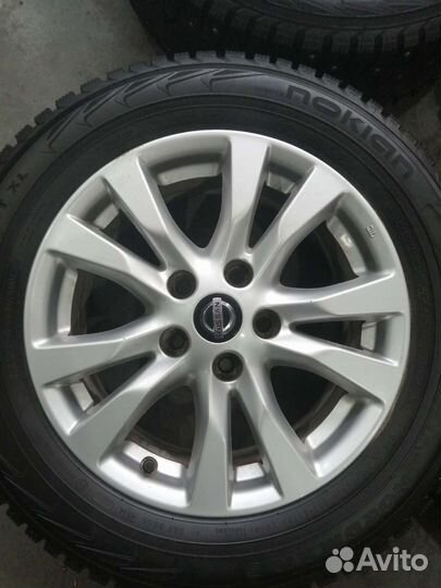 Зимние колёса Nissan 215/60/16 Nokian