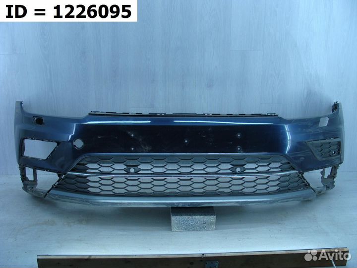 Как снять бампер тигуан. Передний бампер тигуан 2. Tiguan 2013 передний бампер решетка. Бампер тигуан 2010. Передний бампер фольксваген тигуан.