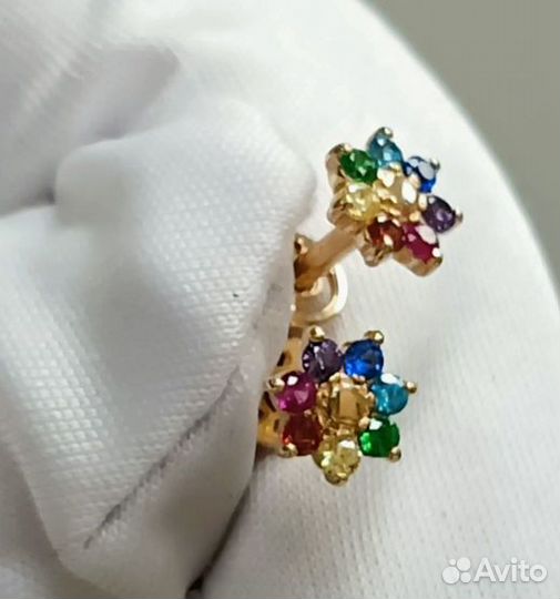 Золотые серьги с фианитом