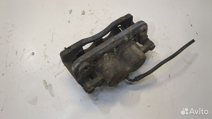 Суппорт правый передний Chevrolet Tahoe