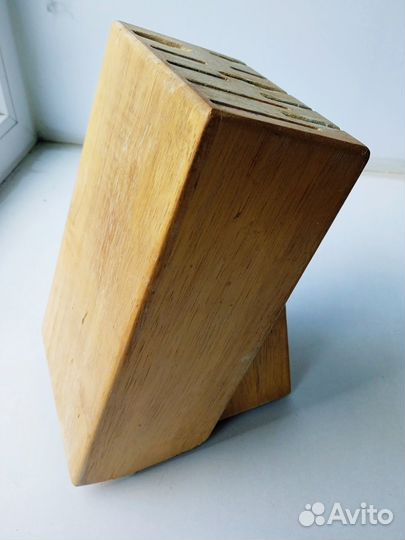 Подставка для ножей деревянная