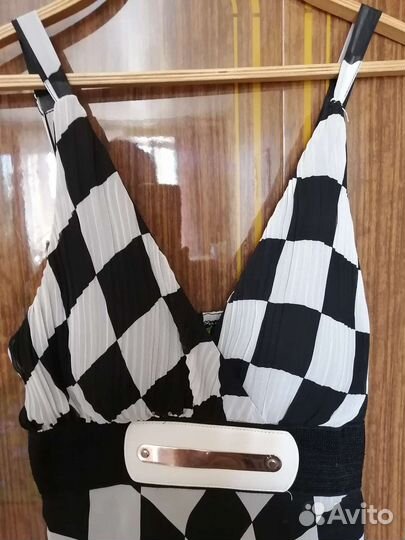 Платье нарядное 48-50 р